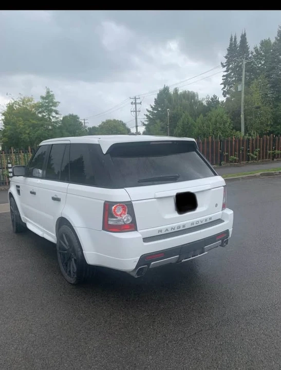 2011 Land Rover Range Rover L322 - Image 17 of 18