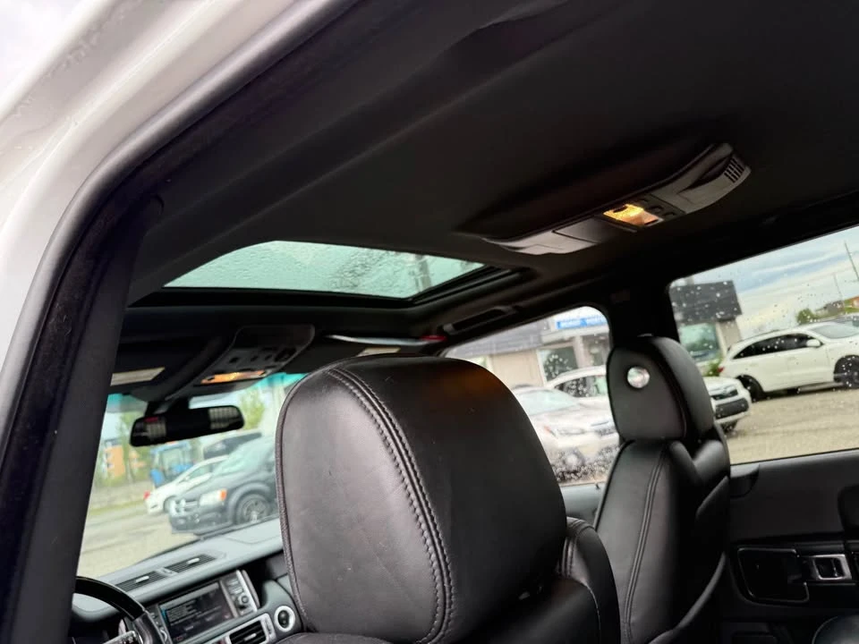 2011 Land Rover Range Rover L322 - Image 11 of 20