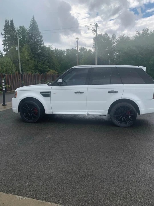 2011 Land Rover Range Rover L322 - Image 8 of 18