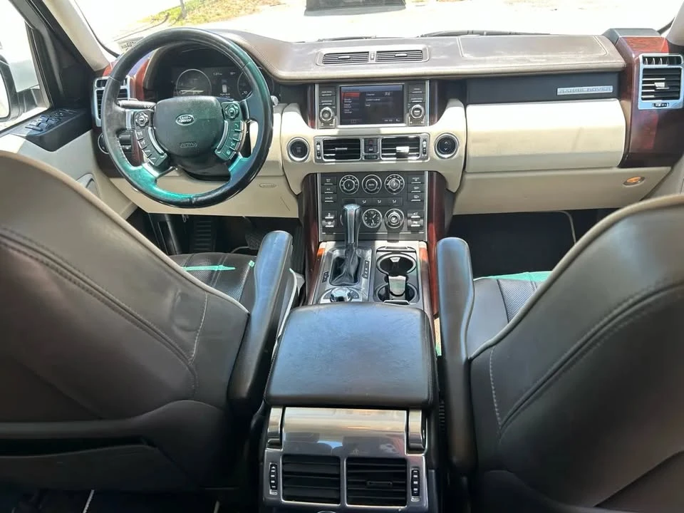 2011 Land Rover Range Rover L322 - Image 6 of 8