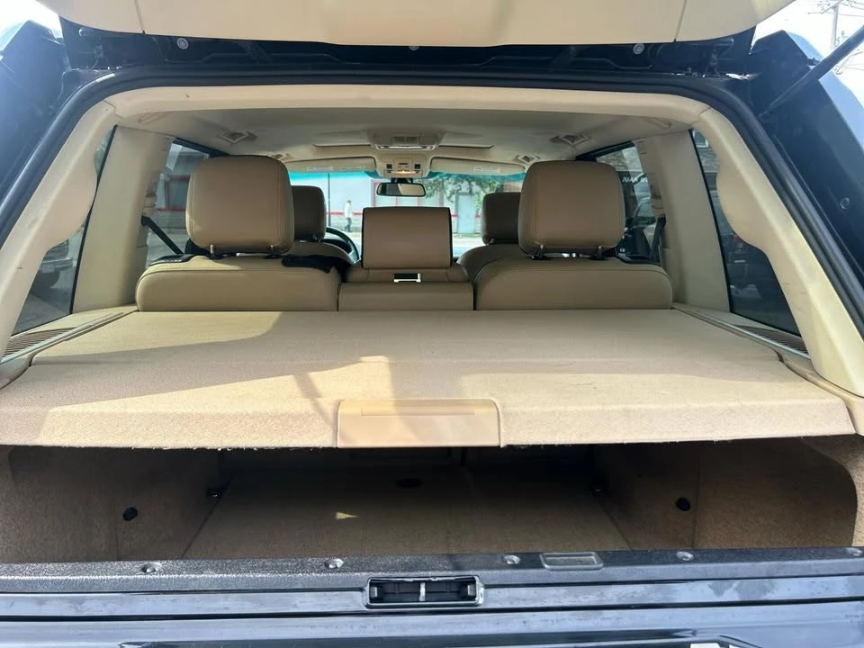 2011 Land Rover Range Rover L322 - Image 12 of 20