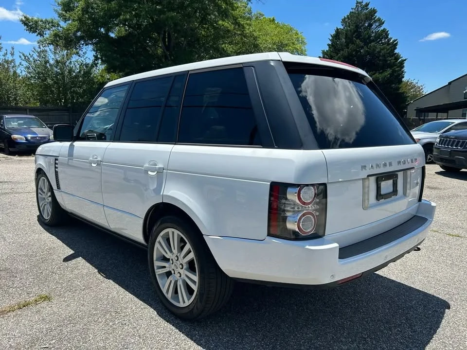 2011 Land Rover Range Rover L322 - Image 3 of 8