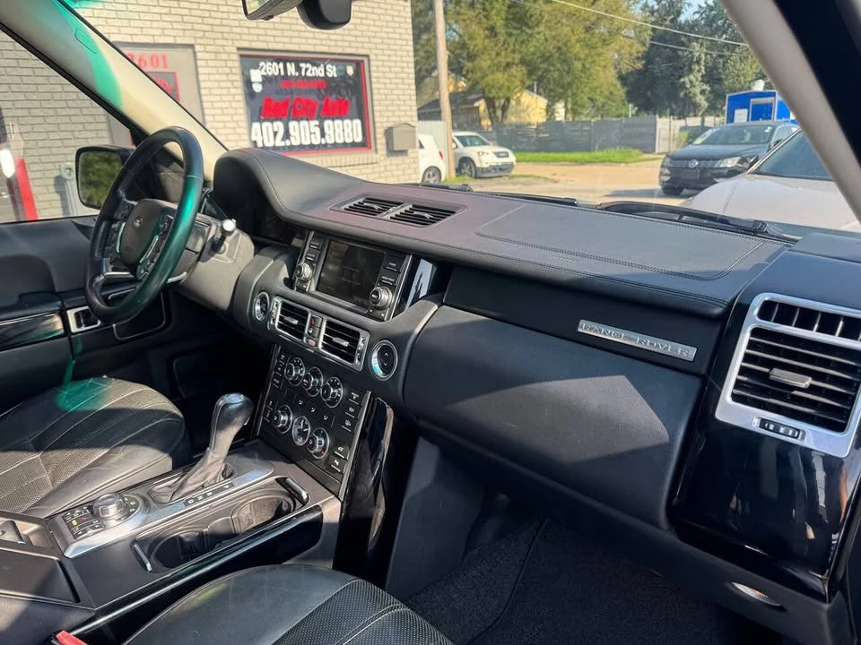 2011 Land Rover Range Rover L322 - Image 13 of 20