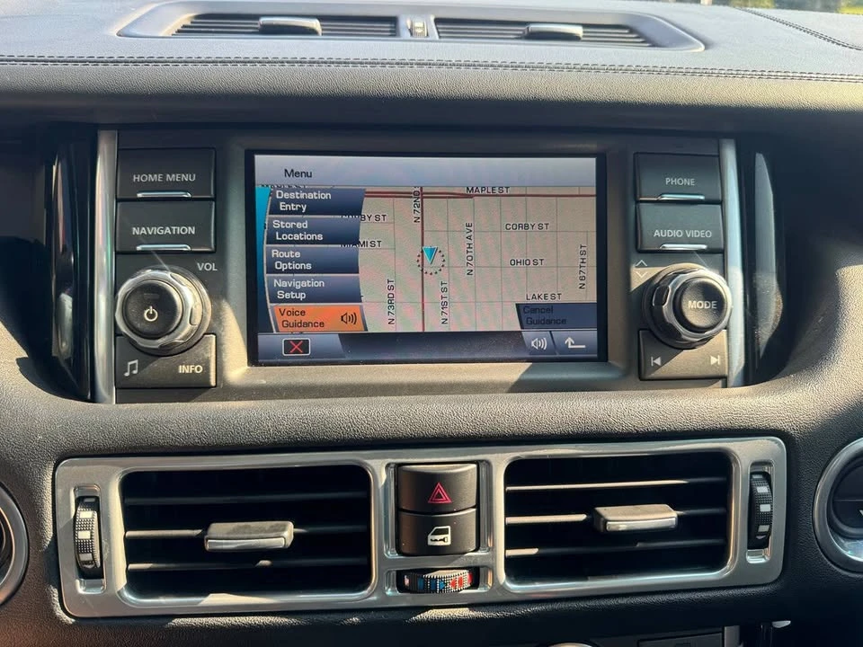 2011 Land Rover Range Rover L322 - Image 18 of 20
