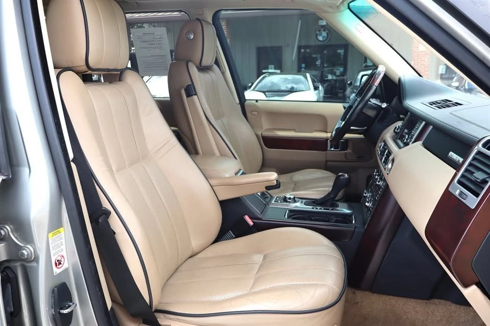 2011 Land Rover Range Rover L322 - Image 18 of 20
