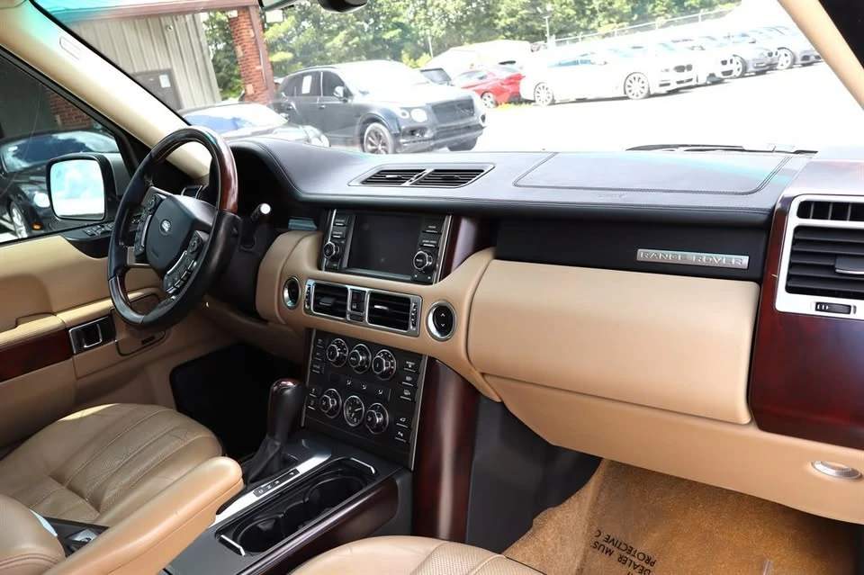 2011 Land Rover Range Rover L322 - Image 19 of 20