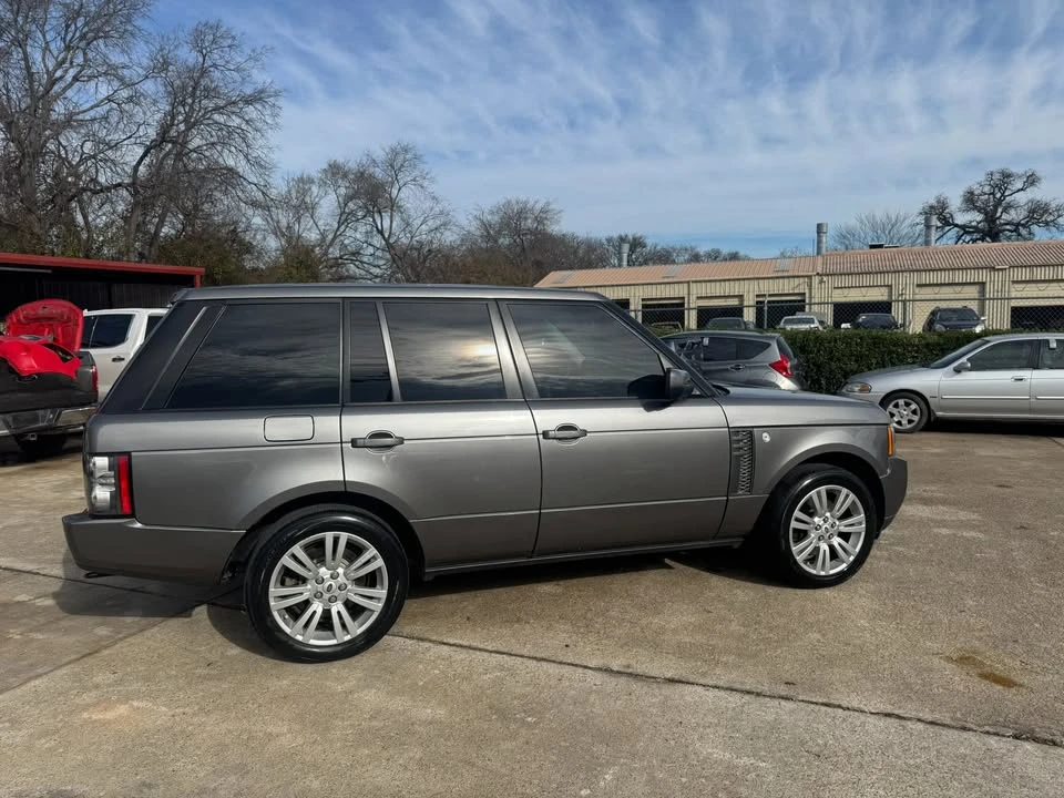 2011 Land Rover Range Rover L322 - Image 8 of 20