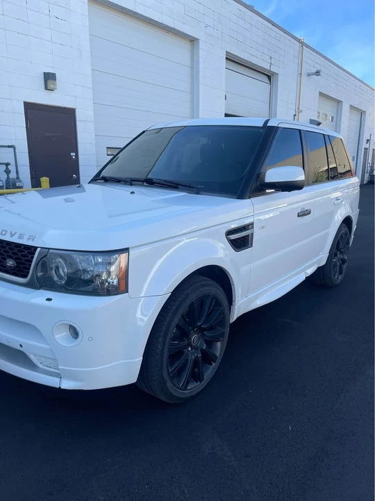 2011 Land Rover Range Rover L322 - Image 6 of 14