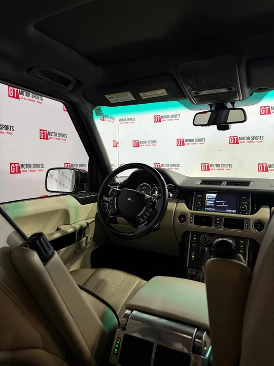 2011 Land Rover Range Rover L322 - Image 10 of 20