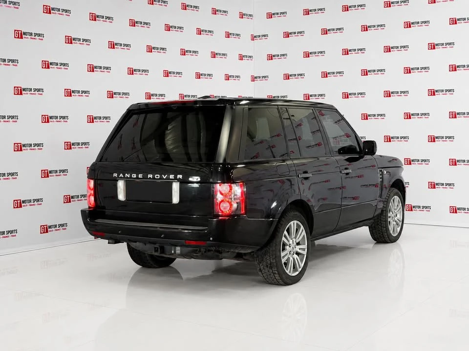 2011 Land Rover Range Rover L322 - Image 6 of 20