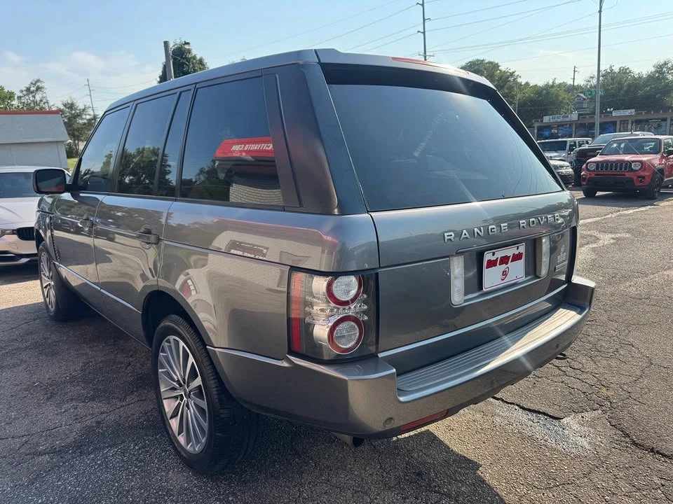 2011 Land Rover Range Rover L322 - Image 9 of 20