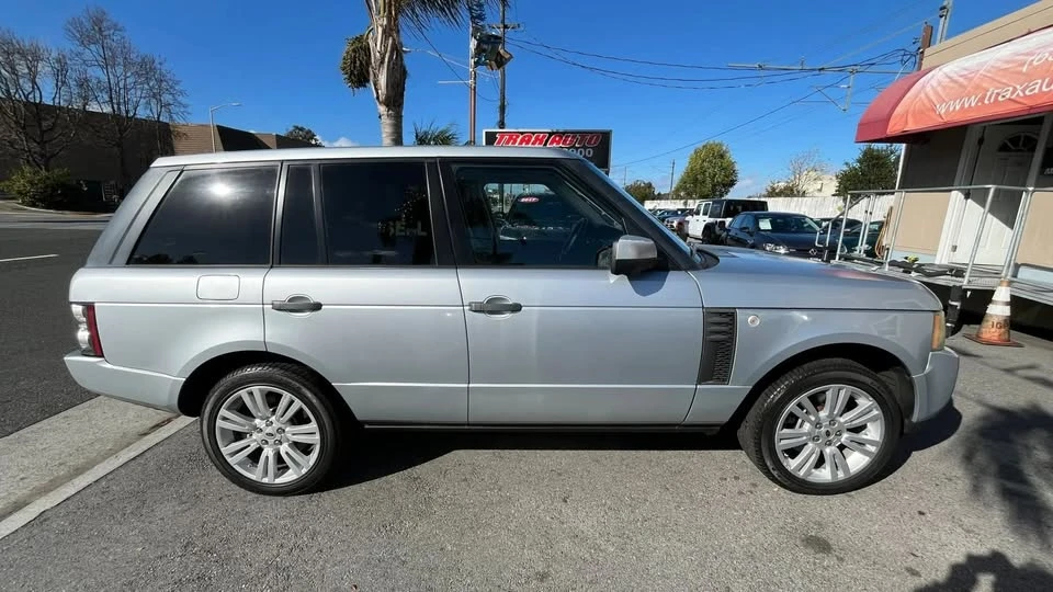 2011 Land Rover Range Rover L322 - Image 8 of 20