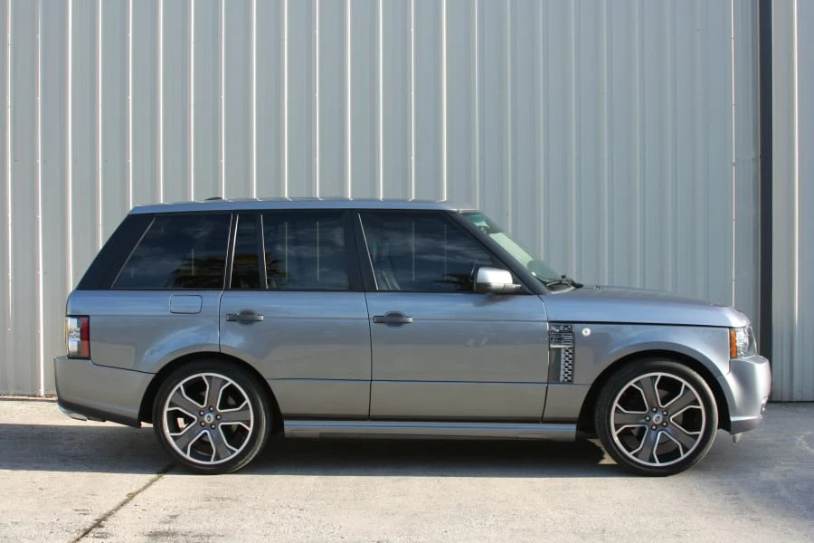 2011 Land Rover Range Rover L322 - Image 2 of 9