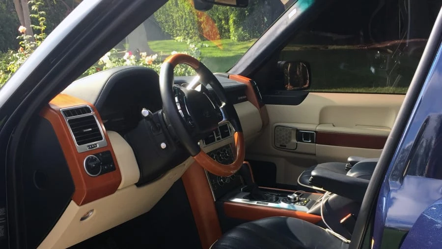 2011 Land Rover Range Rover L322 - Image 3 of 9