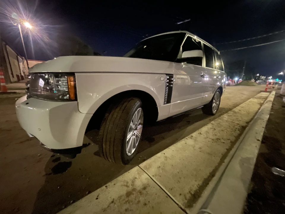 2011 Land Rover Range Rover L322 - Image 21 of 31