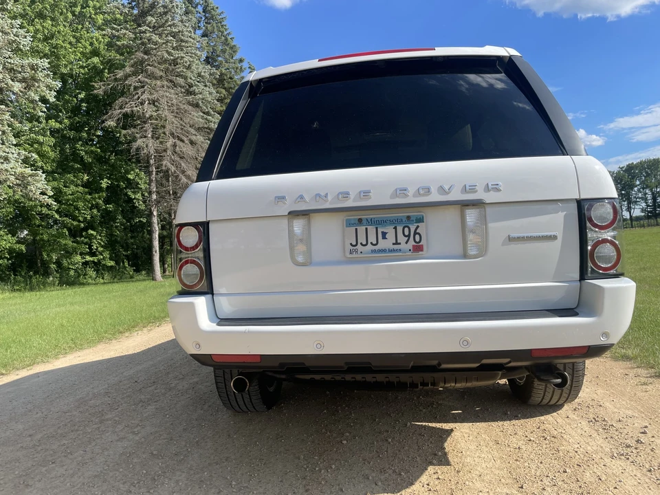 2011 Land Rover Range Rover L322 - Image 5 of 31