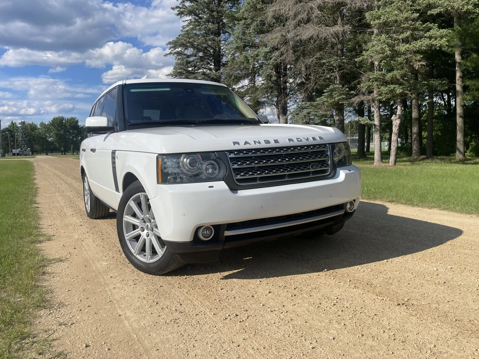 2011 Land Rover Range Rover L322 - Image 9 of 31