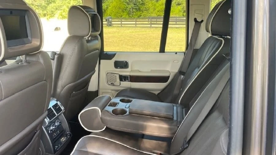 2011 Land Rover Range Rover L322 - Image 2 of 13