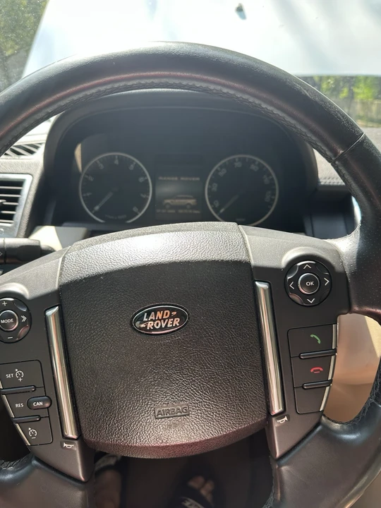 2011 Land Rover Range Rover L322 - Image 18 of 22