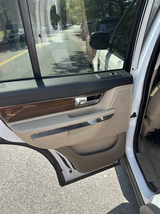 2011 Land Rover Range Rover L322 - Image 21 of 22