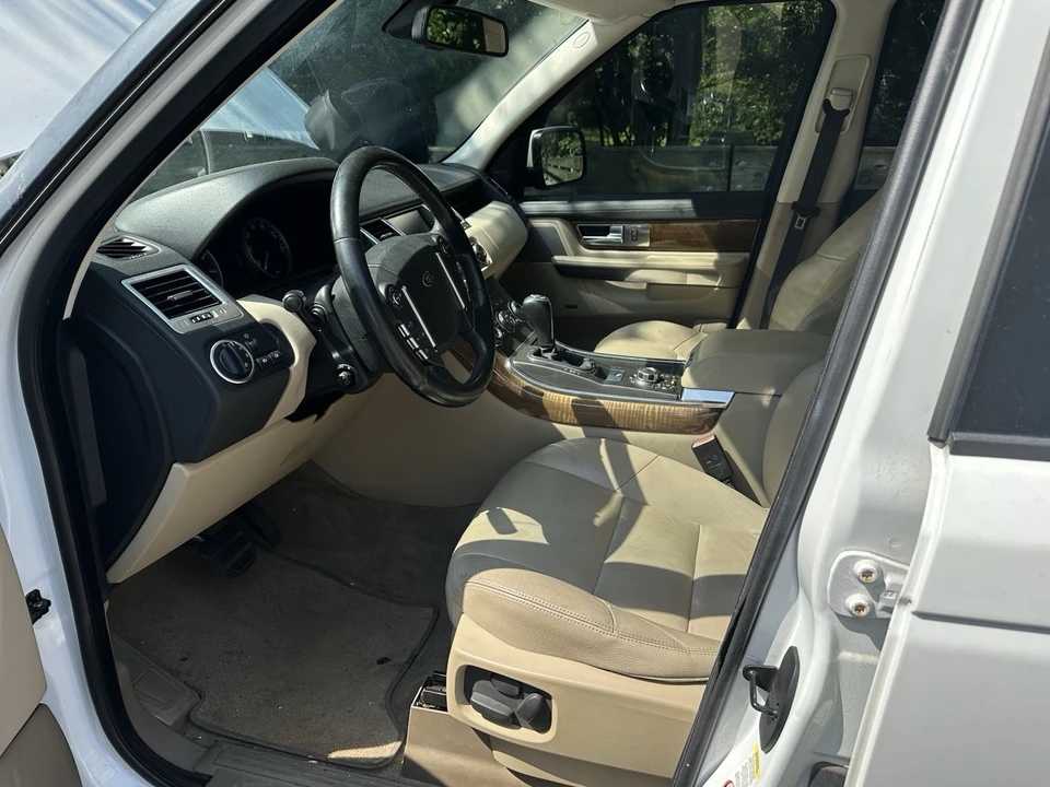 2011 Land Rover Range Rover L322 - Image 15 of 22