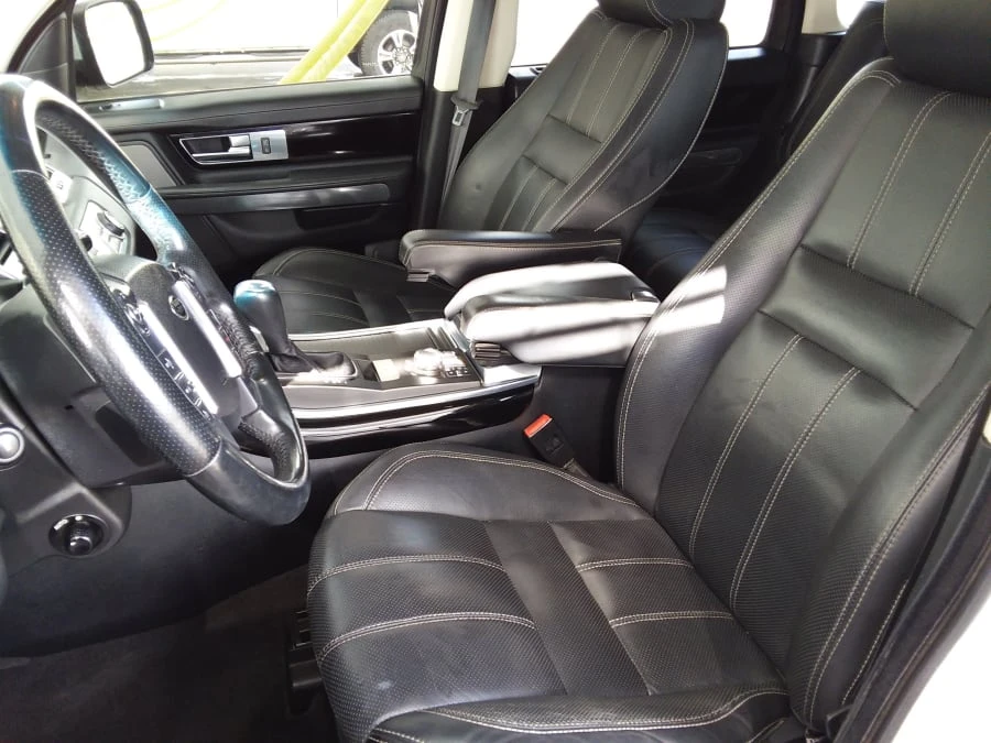 2011 Land Rover Range Rover L322 - Image 4 of 12