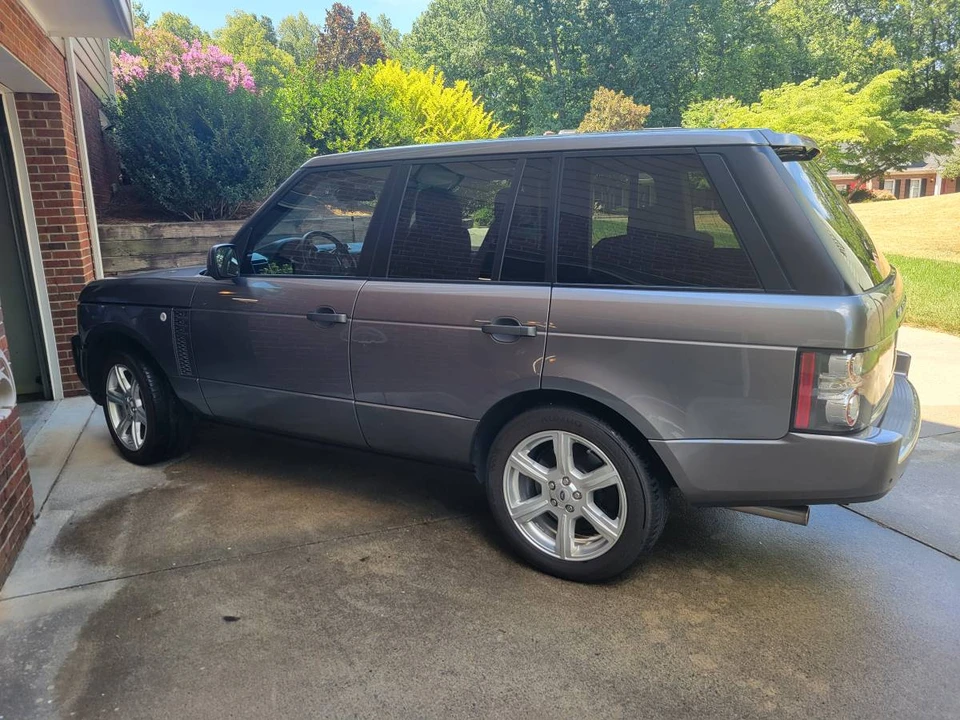 2011 Land Rover Range Rover L322 - Image 2 of 10