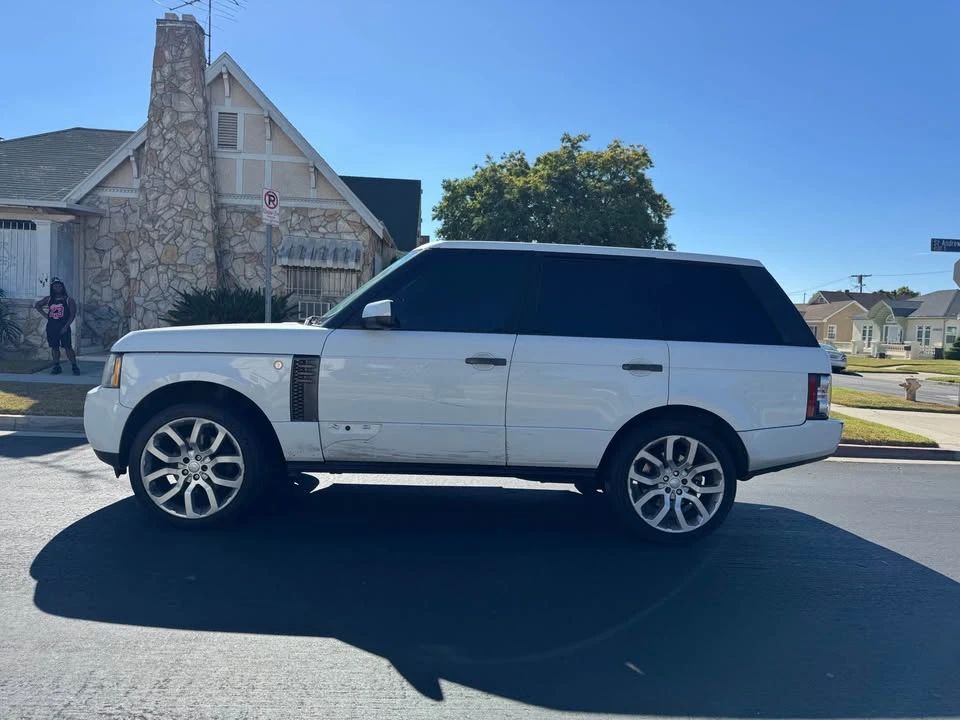 2011 Land Rover Range Rover L322 - Image 4 of 8