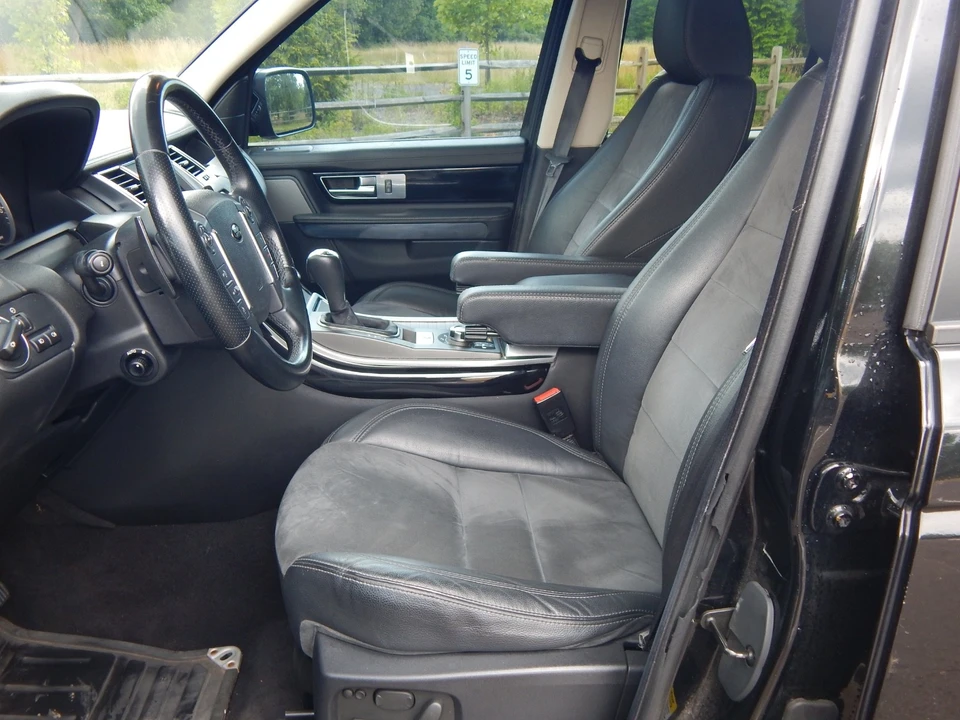 2011 Land Rover Range Rover Sport L320 - Image 13 of 25