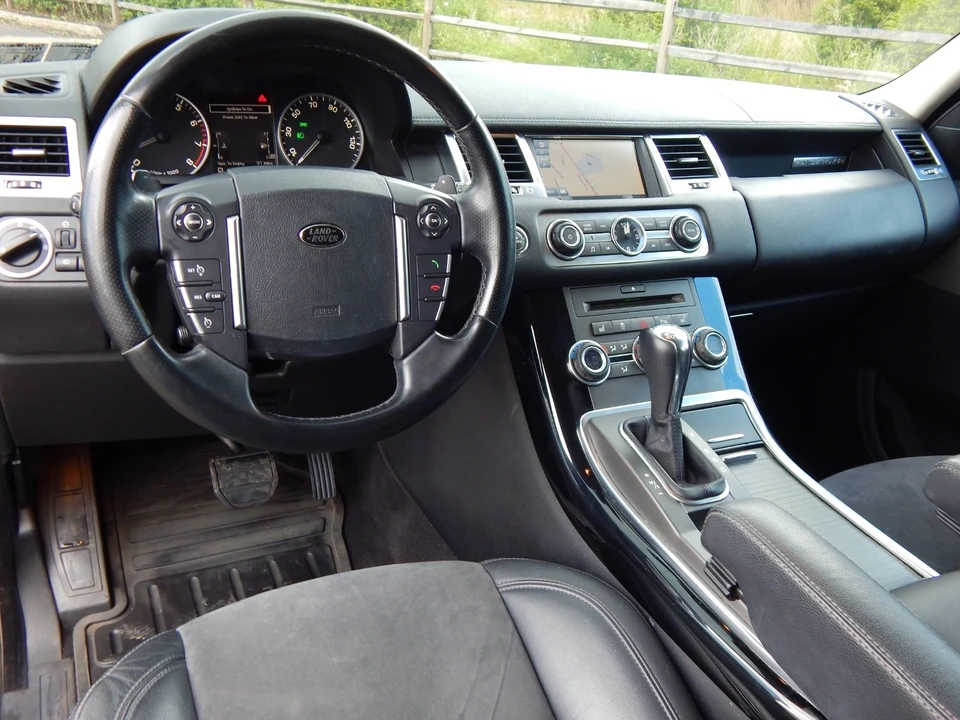 2011 Land Rover Range Rover Sport L320 - Image 15 of 25