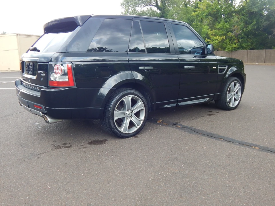 2011 Land Rover Range Rover Sport L320 - Image 9 of 25