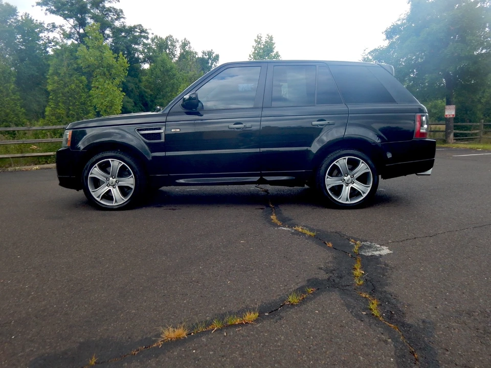 2011 Land Rover Range Rover Sport L320 - Image 2 of 25