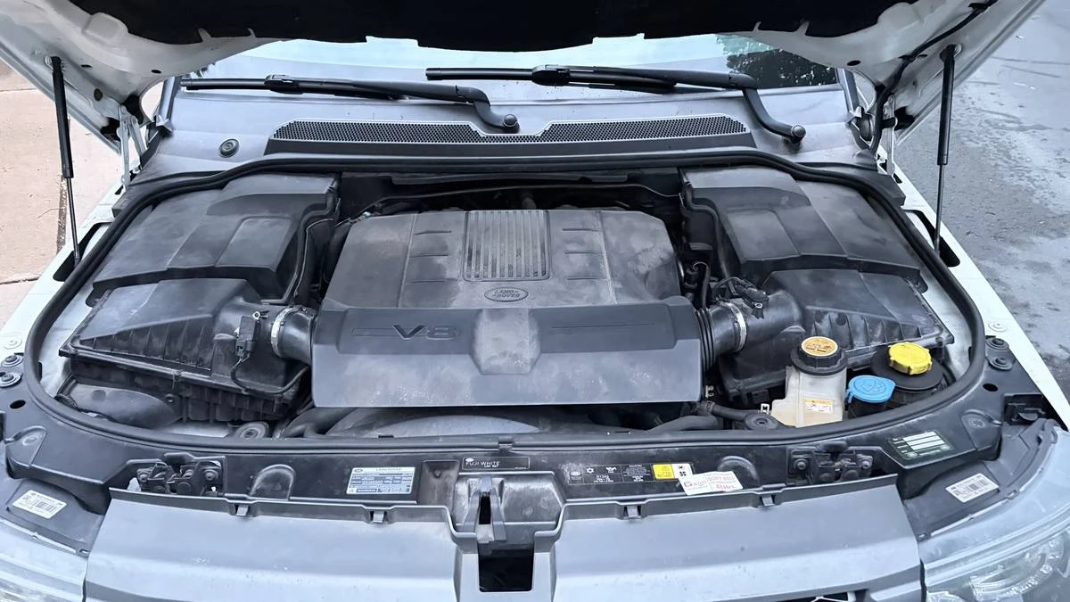 2011 Land Rover Range Rover L322 - Image 21 of 22