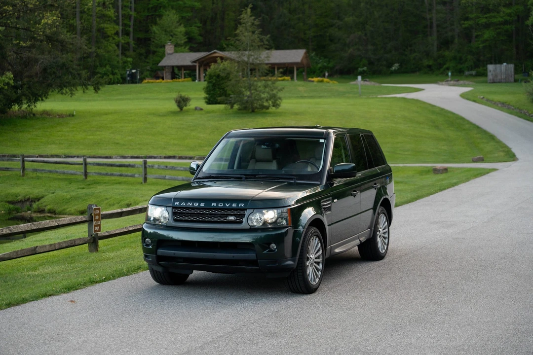 2011 Land Rover Range Rover Sport L320 - Image 13 of 31