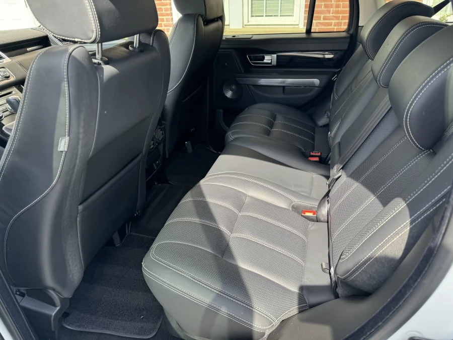 2011 Land Rover Range Rover L322 - Image 7 of 10