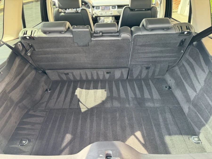 2011 Land Rover Range Rover L322 - Image 6 of 10