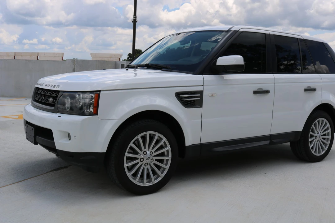 2011 Land Rover Range Rover Sport L320 - Image 11 of 31