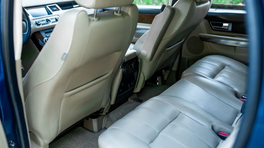 2011 Land Rover Range Rover L322 - Image 11 of 13