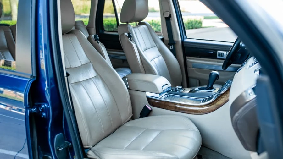 2011 Land Rover Range Rover L322 - Image 9 of 13