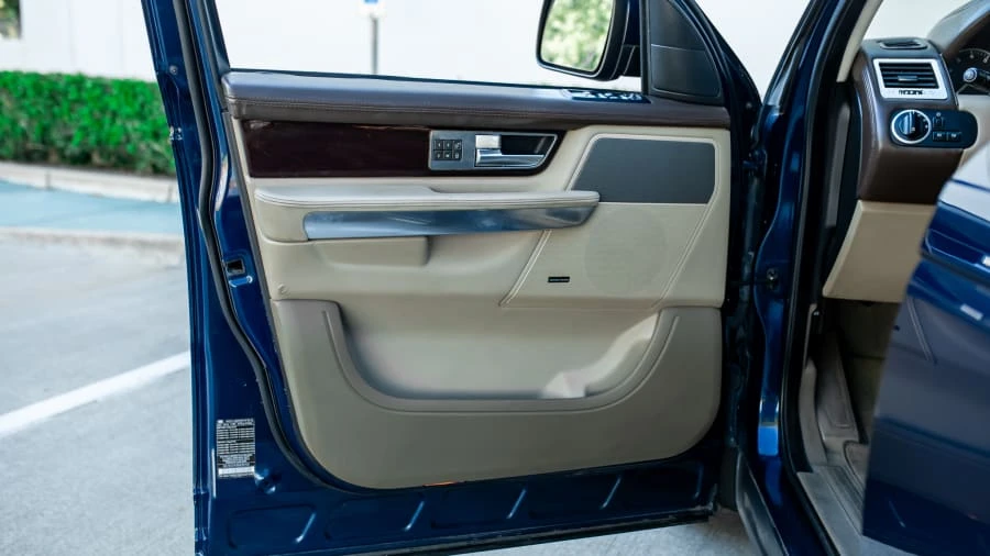 2011 Land Rover Range Rover L322 - Image 8 of 13