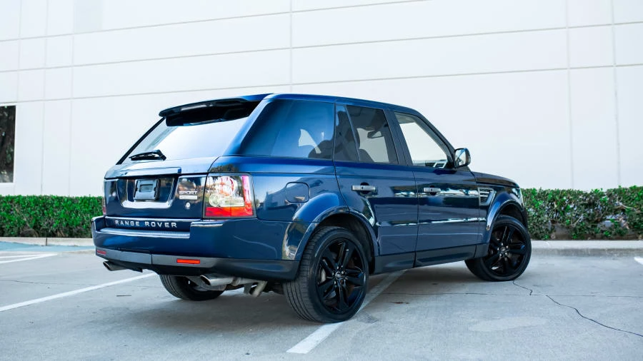 2011 Land Rover Range Rover L322 - Image 2 of 13