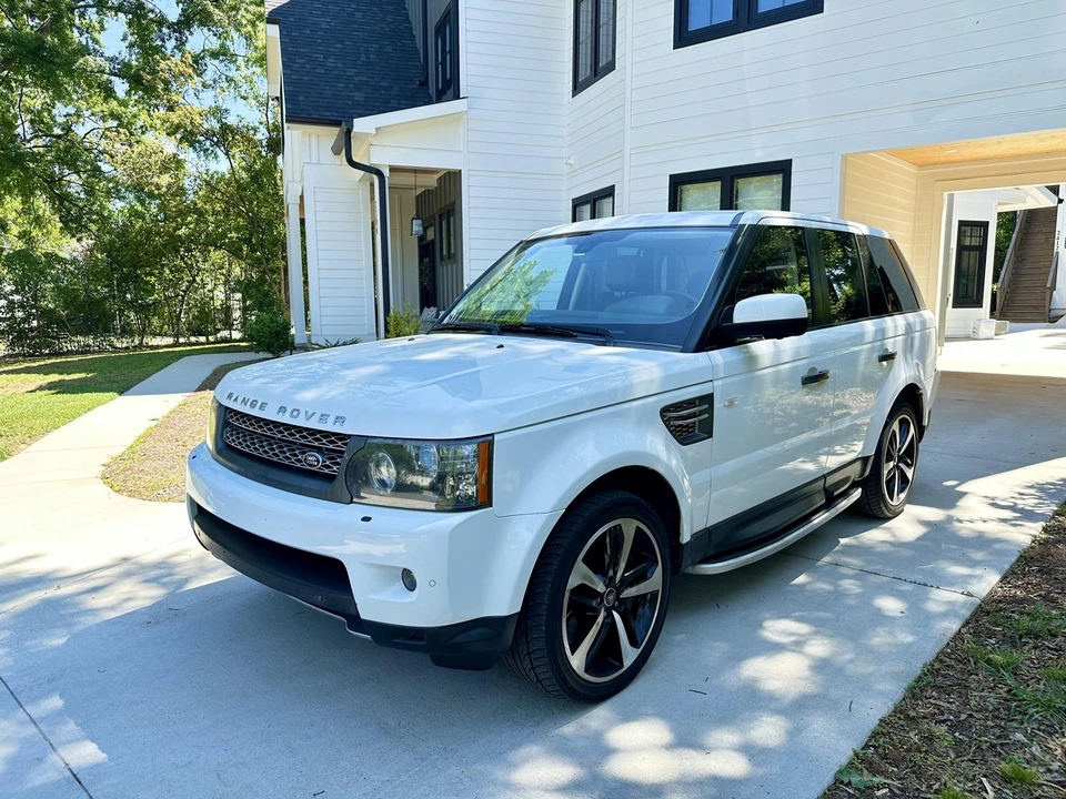 2011 Land Rover Range Rover Sport Supercharged L320 - Image 3 of 31