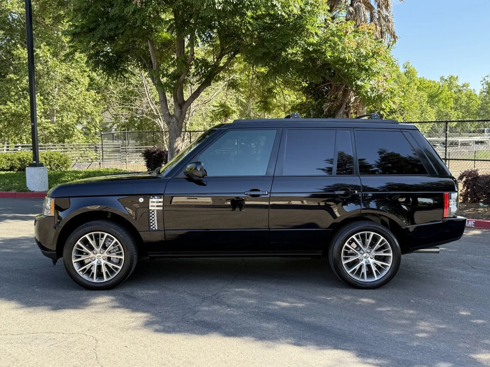 2011 Land Rover Range Rover L322 - Image 19 of 31