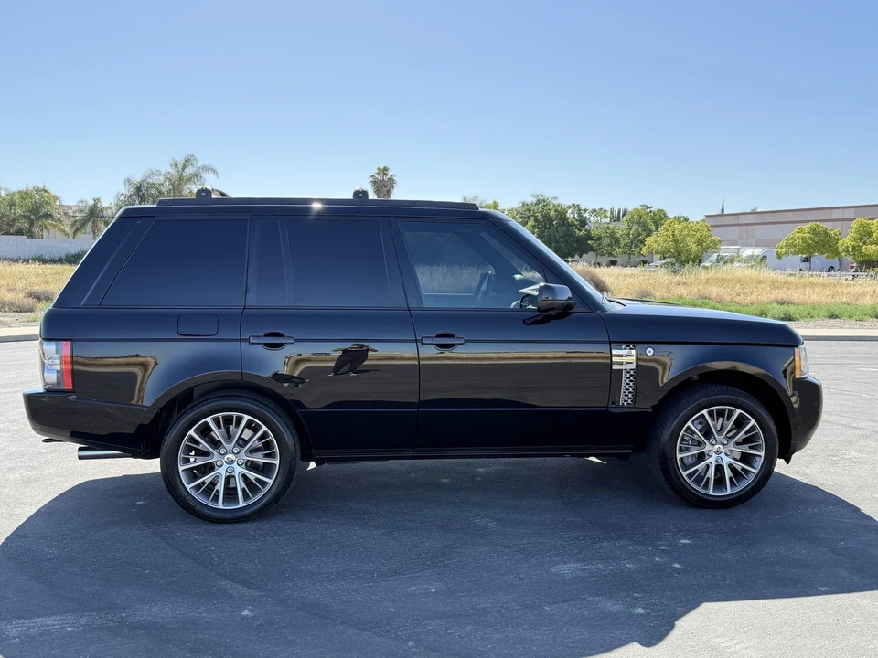 2011 Land Rover Range Rover L322 - Image 11 of 31