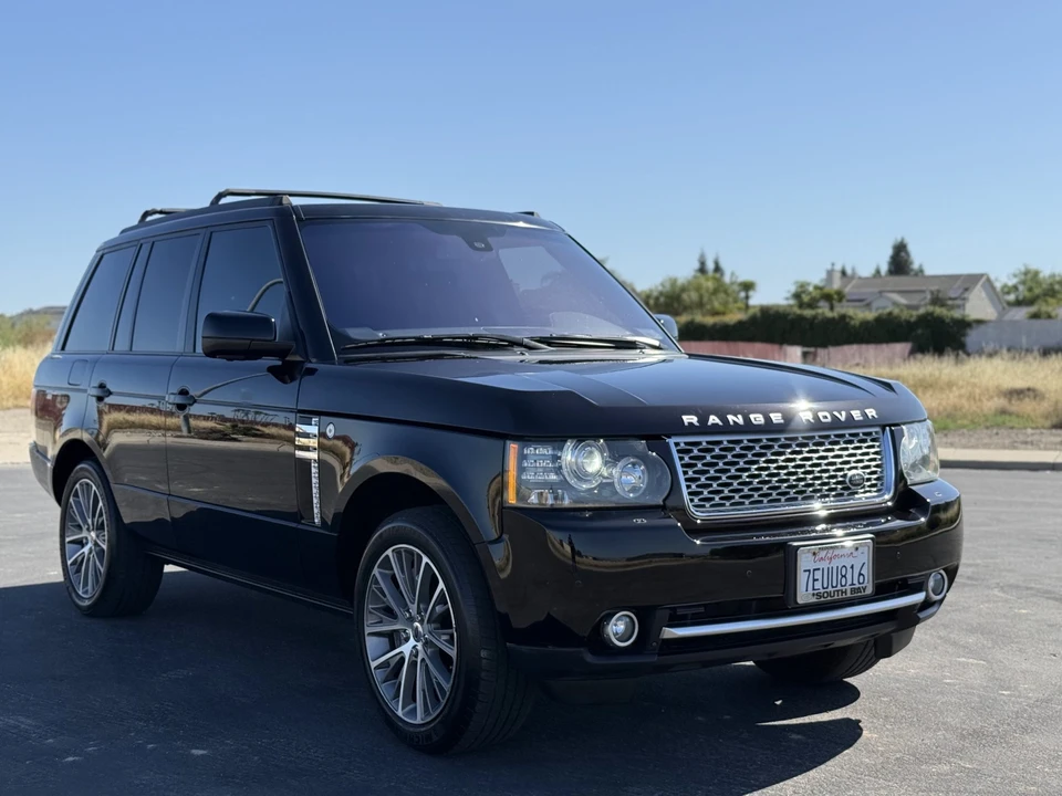2011 Land Rover Range Rover L322 - Image 12 of 31