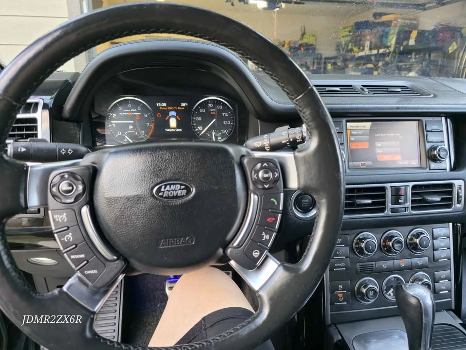 2011 Land Rover Range Rover L322 - Image 10 of 10