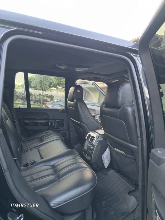 2011 Land Rover Range Rover L322 - Image 4 of 10