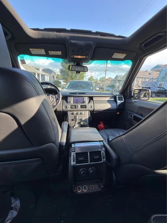 2011 Land Rover Range Rover L322 - Image 6 of 9