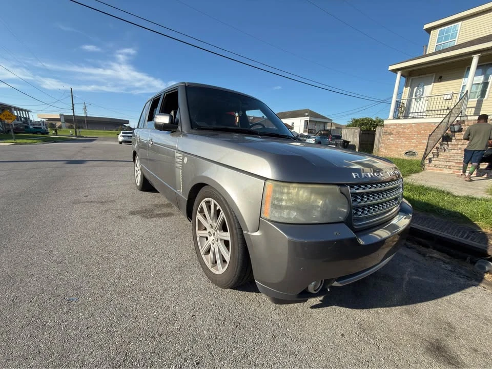 2011 Land Rover Range Rover L322 - Image 2 of 9