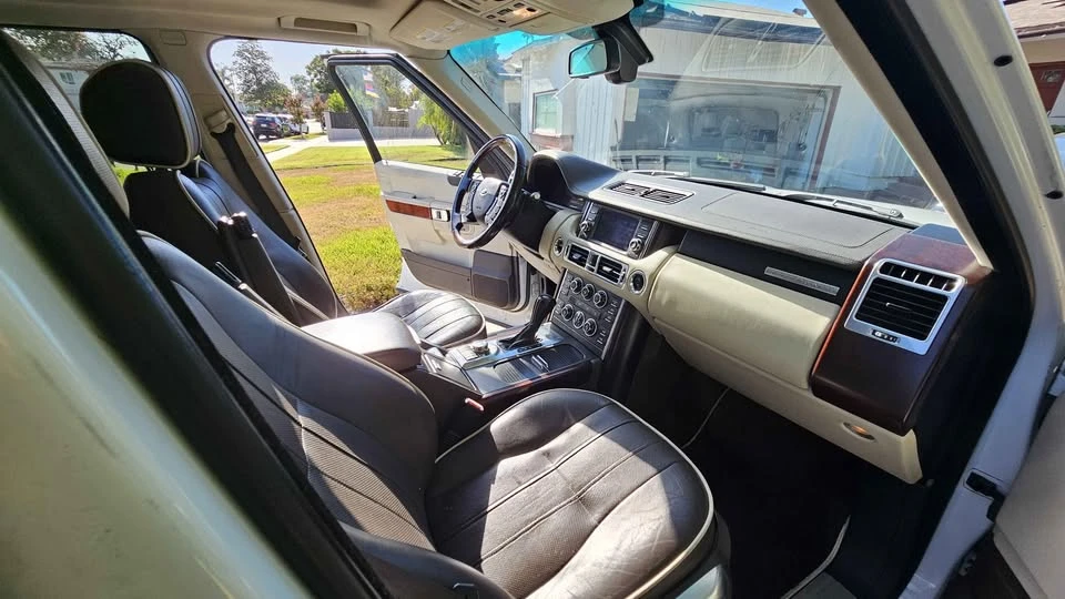 2011 Land Rover Range Rover L322 - Image 7 of 14
